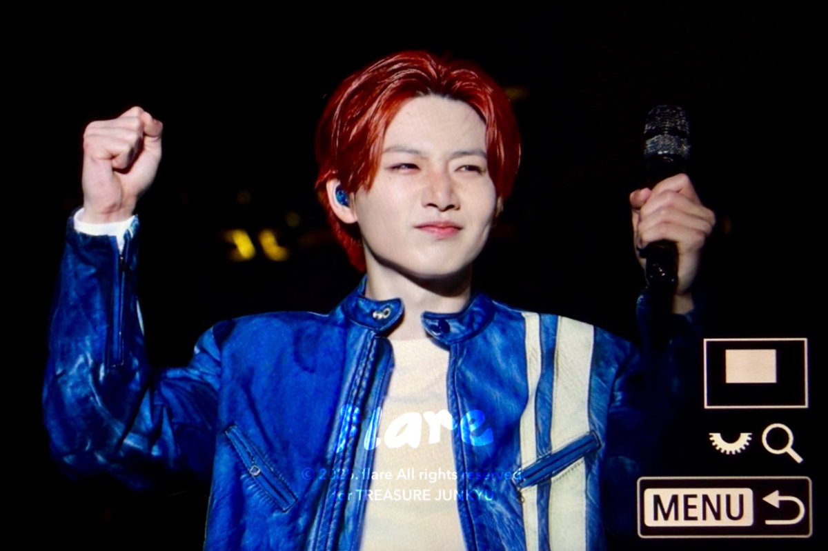 𝙛𝙡𝙖𝙧𝙚 tweet media