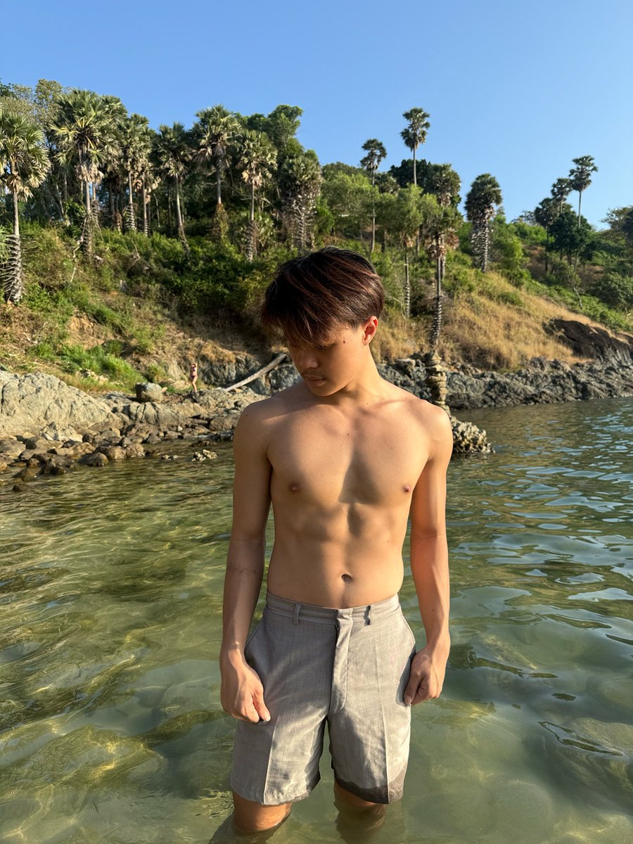 sirisakz tweet media