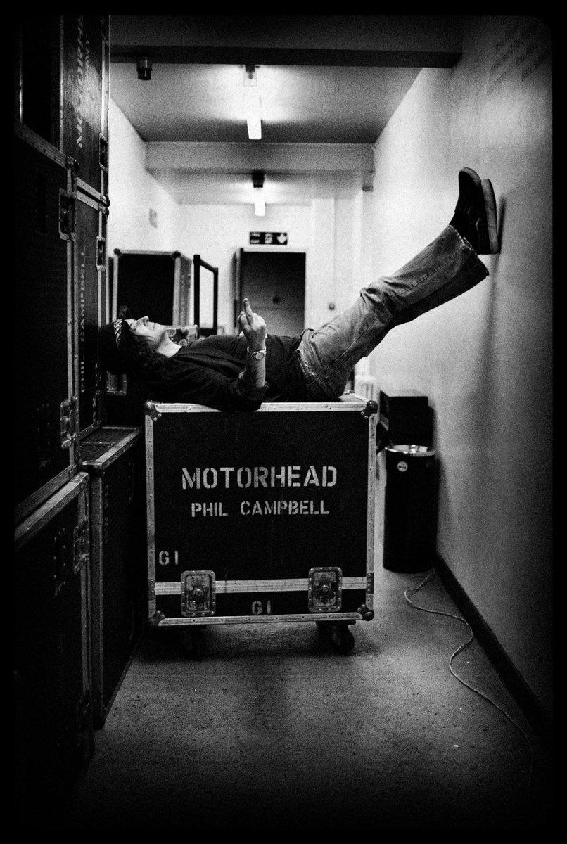 ClassicRockMemories tweet media