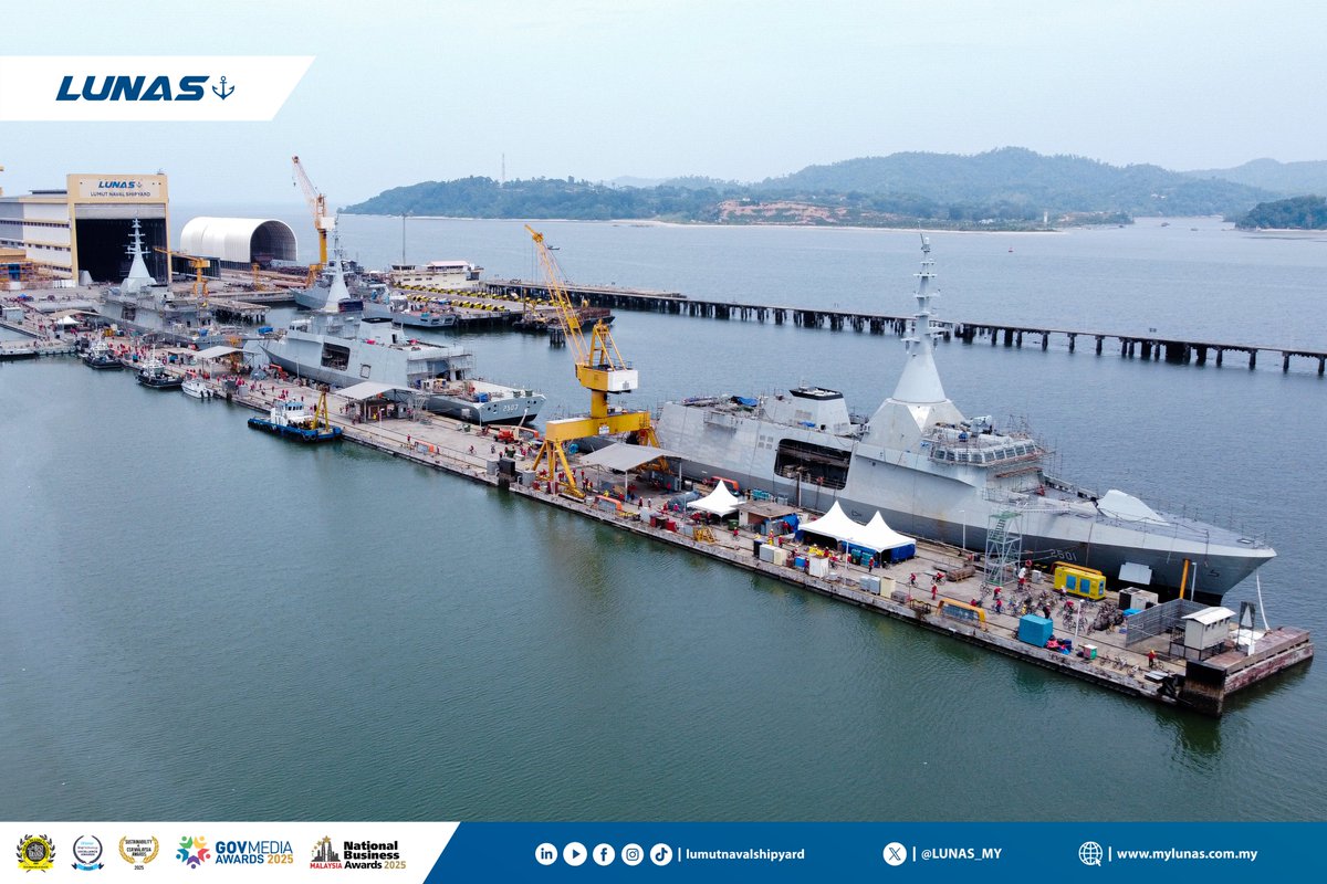 Lumut Naval Shipyard tweet media