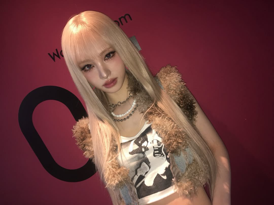 𝐿𝒾𝓏 tweet media