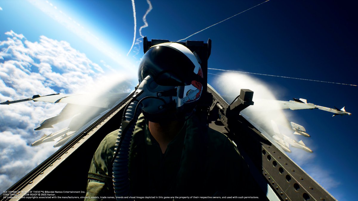 『ACE COMBAT 8』 Synopsis ③
On this ship, you're given a single name: "Wings of Theve". A legendary ace, a symbol of hope, a name tied to Theve, the FCU capital.