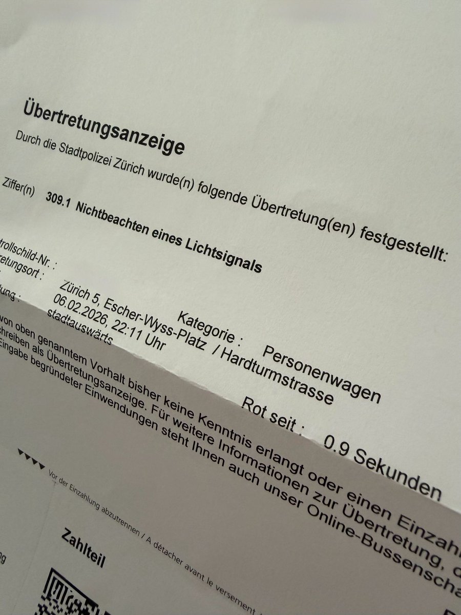 Charlie 🇨🇭 tweet media