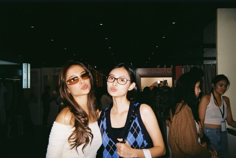 vel - rest tweet media