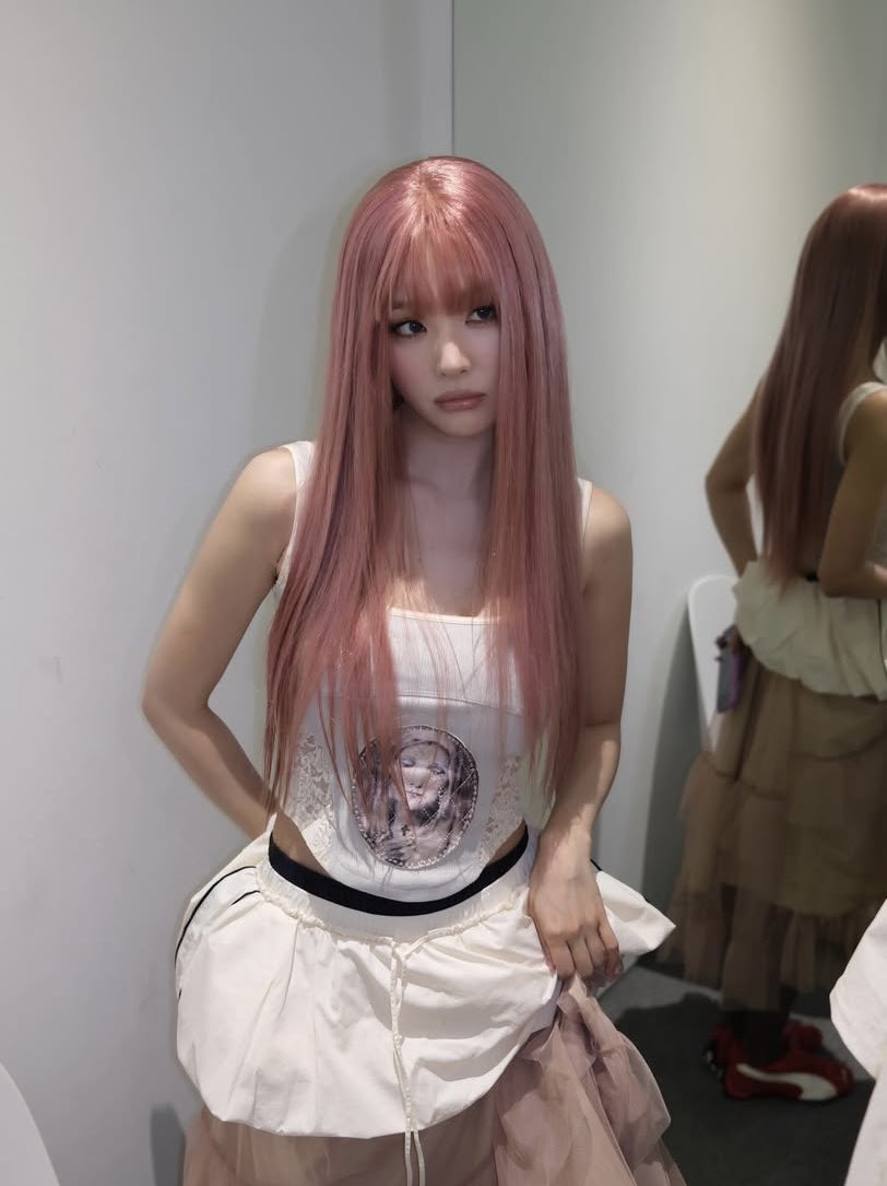 seulgi pics tweet media