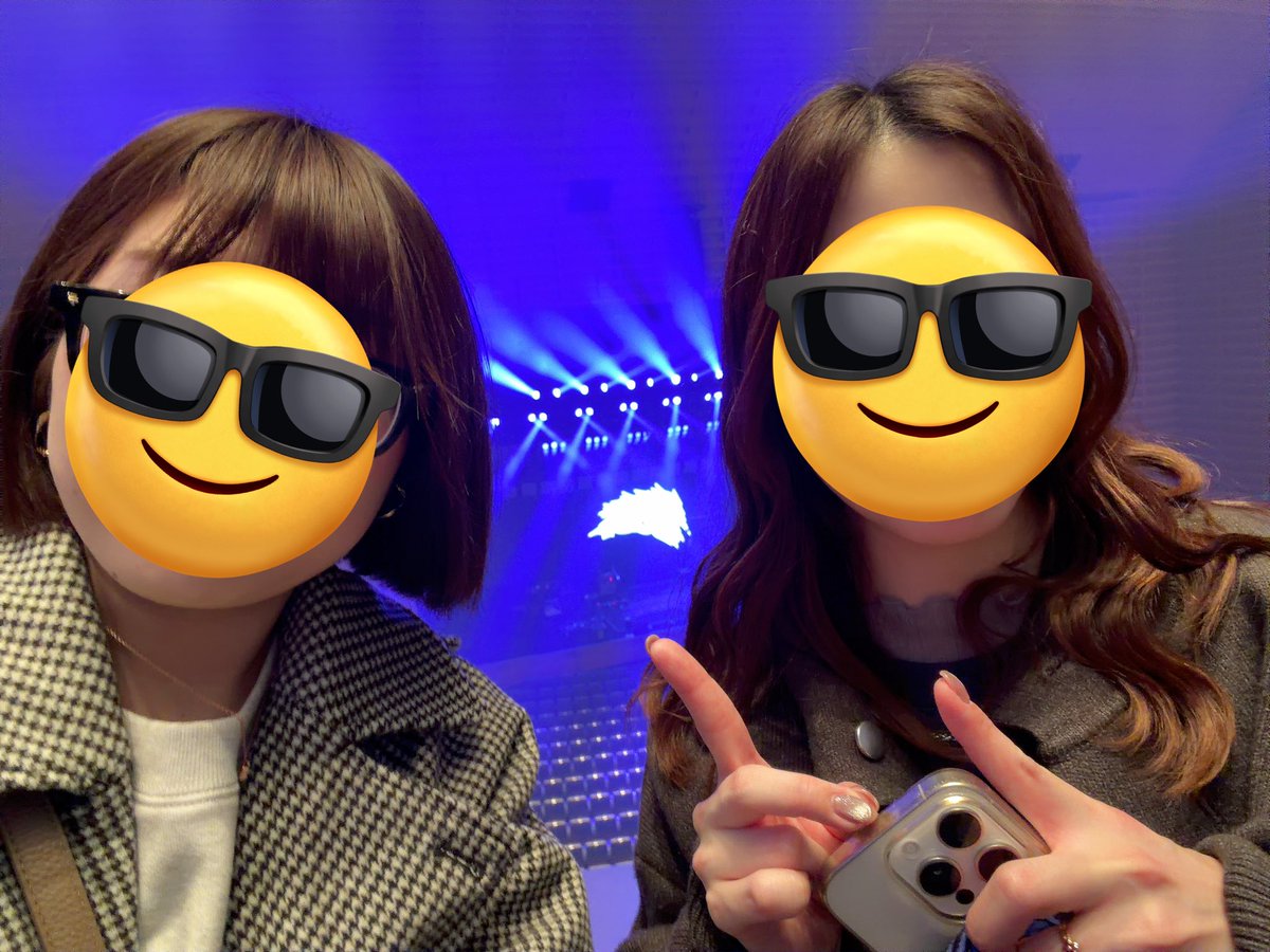 lasrh_m613's tweet photo. だいぶ時差だけど... 自分用の備忘録として

2026/2/21 礼賛 超超超BUSYツアー 
@東京国際フォーラム
2階席の後ろから4列目という超超超天井席だったけど、初日に入れたっていう高揚感で全部チャラになった！ 今ツアー唯一の連番！ 遠征旅めちゃ楽しかった🙌🏻 https://t.co/3fQleBAaoO