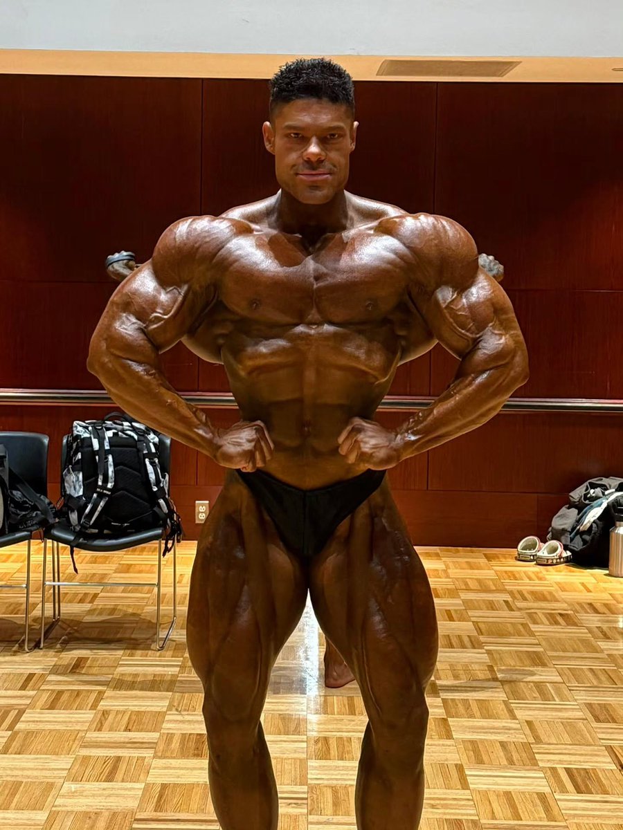 extremecond tweet media