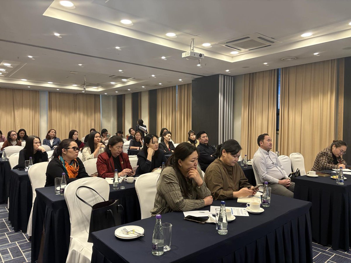 UNDPMongolia's tweet photo. @EUinMongolia-funded #AgentsOfChange project held a BHR+E seminar for 28 representatives from construction associations and businesses as a kick-off for conducting rapid HRDD in the construction sector.

#bizhumanrights https://t.co/ae8WW4vIjb