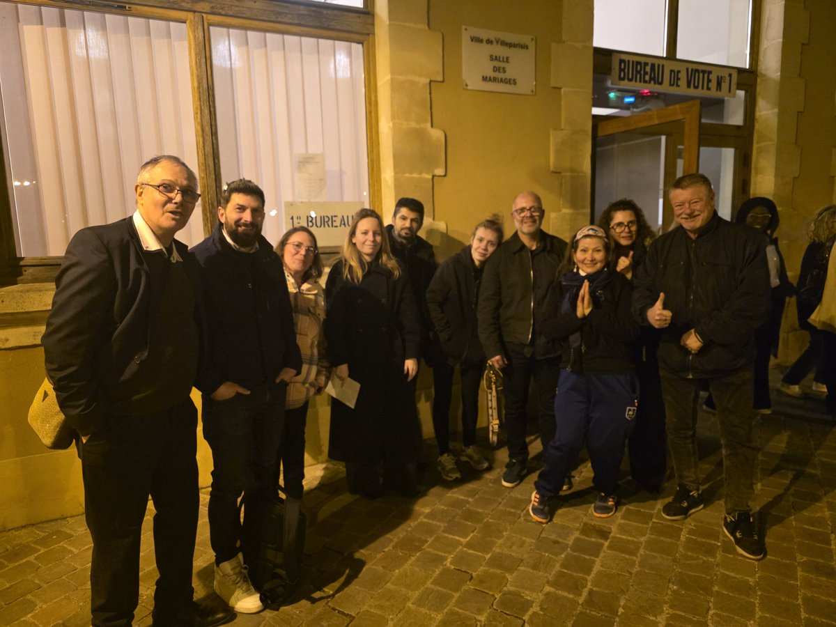 BrachPryscillia's tweet image. Première historique à #Villeparisis : notre liste comptera 3 élus municipaux !
Pour une première présence du @RNational_off dans notre ville, c’est un résultat encourageant !
Partout en France, la dynamique est là : 23 maires RN élus au 1er tour et 261 listes qualifiées au 2nd 🇫🇷