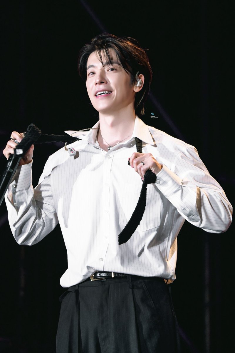 𝟮𝟲𝟬𝟯𝟭𝟱  𝗦𝗔𝗞𝗨𝗥𝗔 𝗙𝗘𝗦𝗧𝗜𝗩𝗔𝗟

🤵—— 🌸

#동해 #ドンへ  #donghae  #東海
#슈퍼주니어 #superjunior #SUPERJUNIOR_DnE