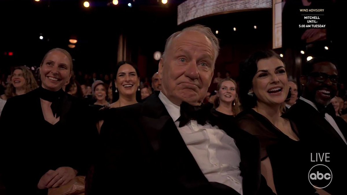 Alexander Skarsgård Vault tweet media