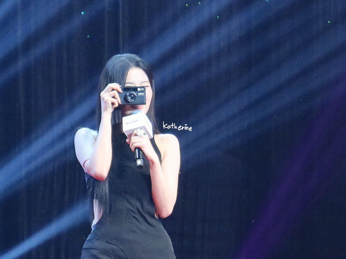 Katherine tweet media