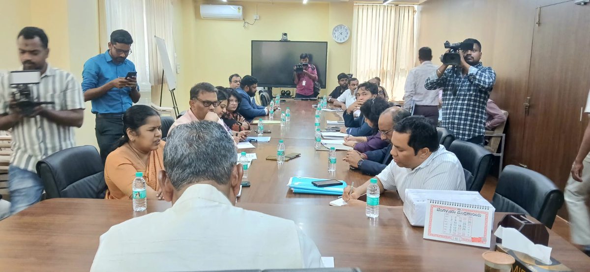 Department of Food & Civil Supplies and Consumer A tweet media