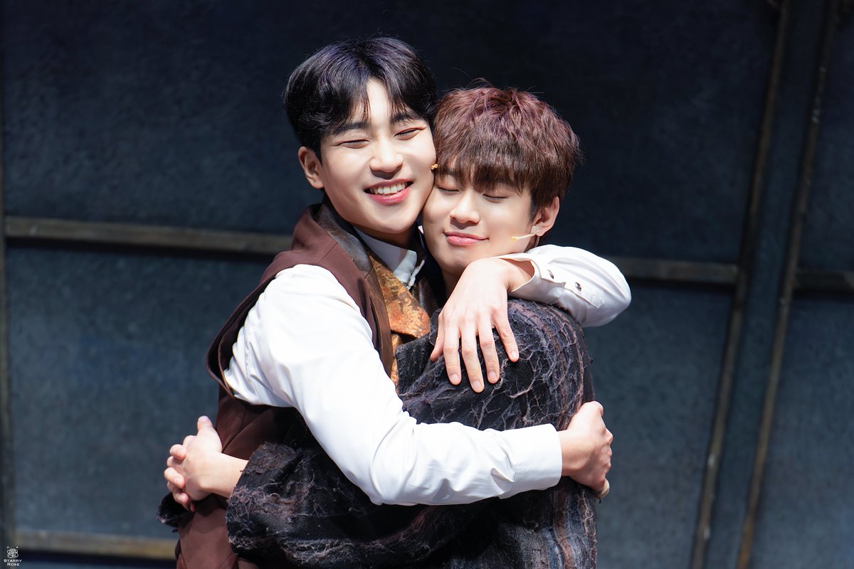 𝑺𝒕𝒂𝒓𝒓𝒚 𝑹𝒐𝒔𝒆 tweet media