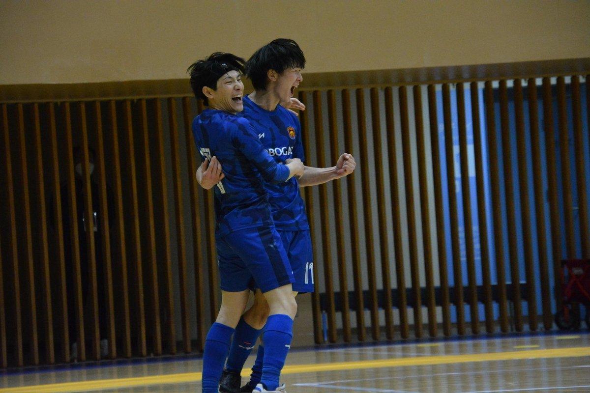 17_tetsu_2's tweet photo. 2026.3.14

JFA 第31回全日本フットサル選手権大会　1回戦
🆚ボアルース長野
1st 2-1
2nd 0-1
延長1st 1-0
延長2nd 1-2
PK戦3-1

勝利🎉
F1のチームを相手に公式戦クラブとして初勝利！

御殿場市体育館に多くのロボガトファンサポーターが来てくれました！
アマチュアクラブでもこの熱量最高でした👍 https://t.co/amMVPtzE0R