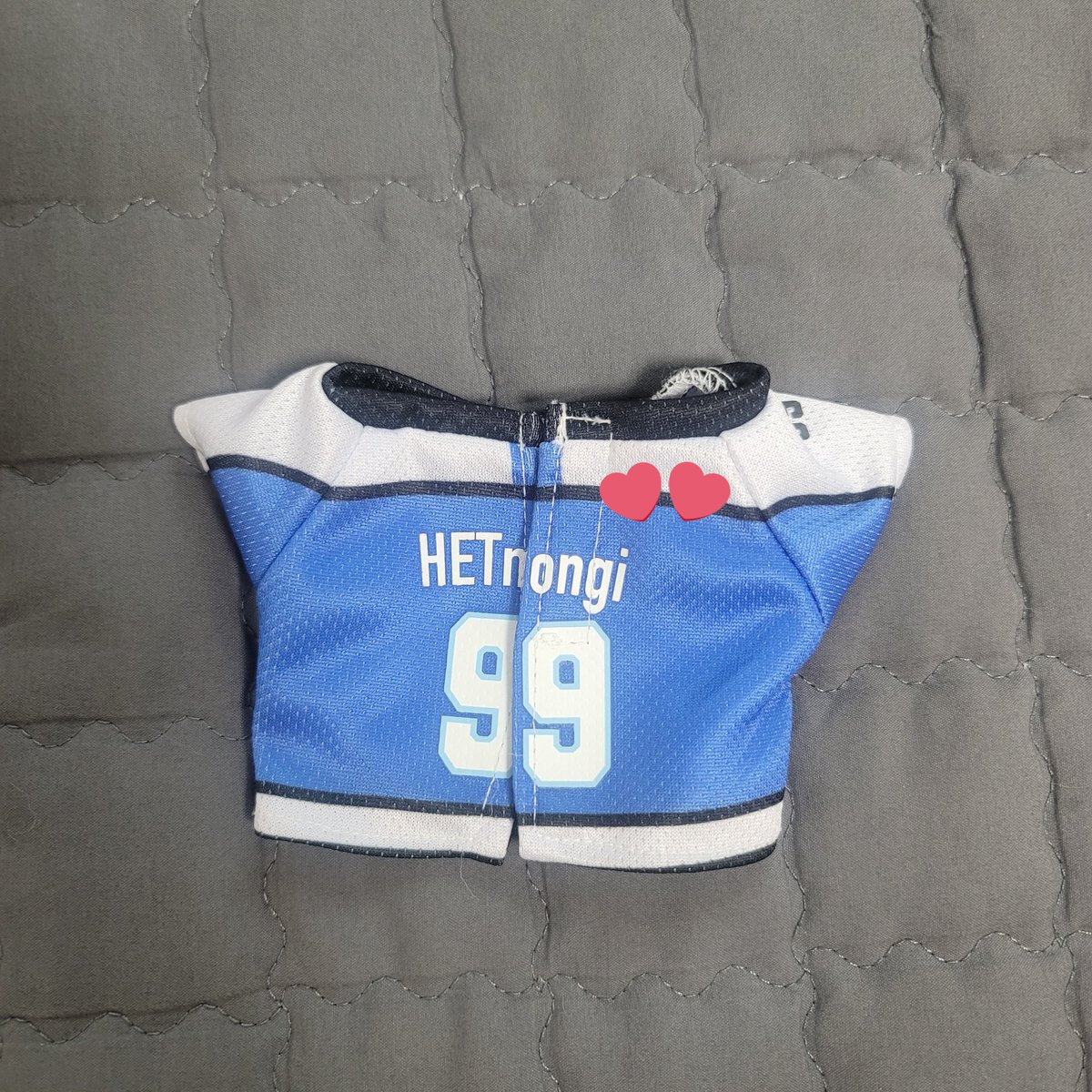 serenity_S2_'s tweet photo. 애니티즈 여상 헷몽이 아이스 하키 유니폼 아웃핏 양도
ANITEEZ yeosang hetmongi hockey outfit

포카pocaX 개봉 후 사용X
원가 1.9
>양도가 1.2 + 📦<

KAKAO or DM
에이티즈 ATEEZ 홍중 성화 윤호 여상 산 민기 우영 종호 교환 분철 사운드웨이브 메이크스타  sell 마이티즈 팝업 앨범 시그 MD https://t.co/TIgOLxUMG9