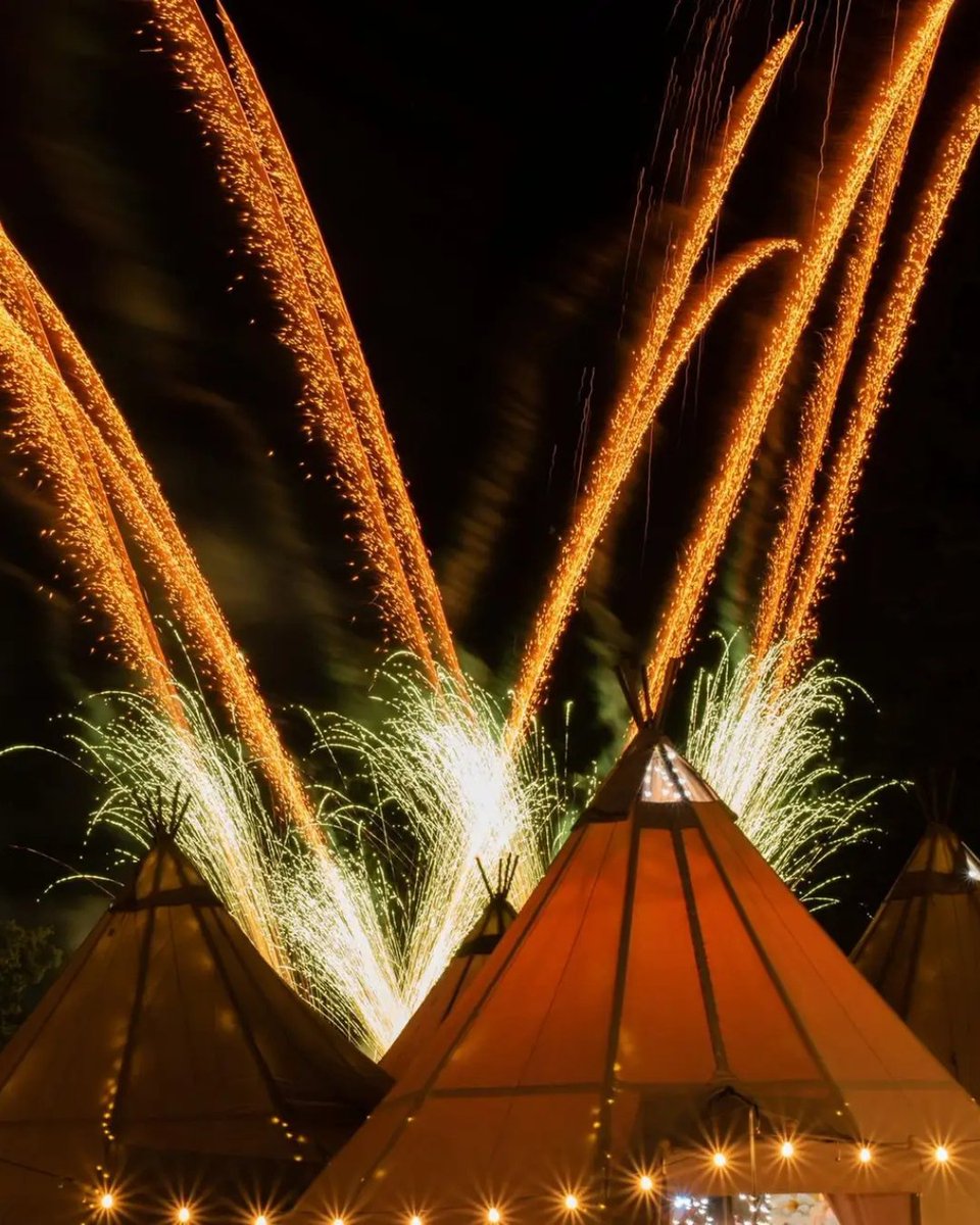 JLife Magazine tweet media