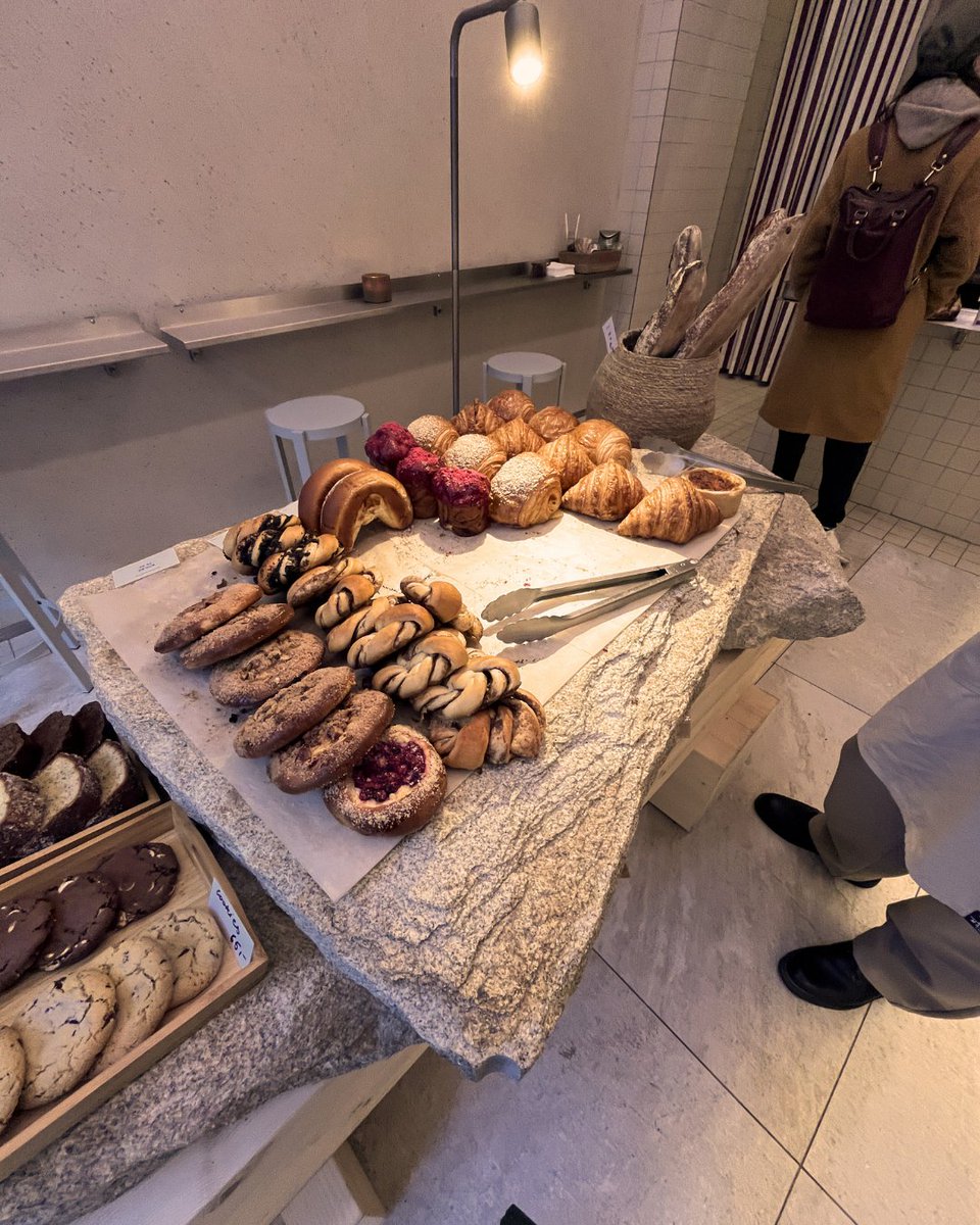 Veronika Rút tweet media