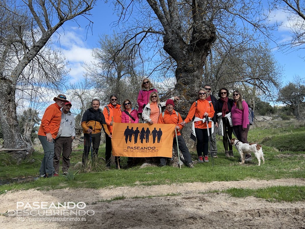 paseandoydescu's tweet photo. CASA LA PUEBLA - MAZARAMBROZ.
En las estribaciones de lo Montes de Toledo y junto al Arroyo de San Martín de Montiña, visitamos las ruinas de una antigua casa de labor llamada de la Puebla en el término de Mazarambroz.
https://t.co/49OLe1Pc0C https://t.co/Ysat8eHEzw