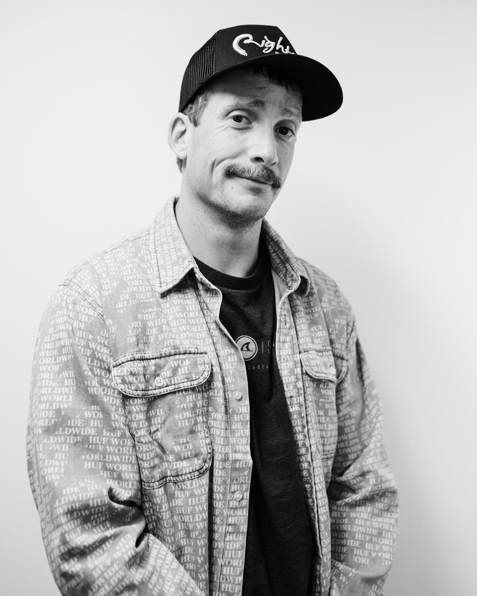 jokinfdez's tweet photo. No es fácil ser Marcos, ni tampoco lo es ser Grison.

El viernes haciendo el gamba con @grisonbeatbox por los pasillos del @KursaalDonostia 🧨

#grison #beatbox #portrait #donostia #musicphotography
                 
📸 https://t.co/51uPPVfIYa… https://t.co/G6qbYAVqfN