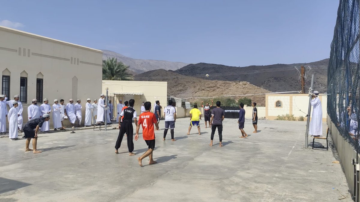 مدرسة البراء بن مالك للتعليم الأساسي tweet media