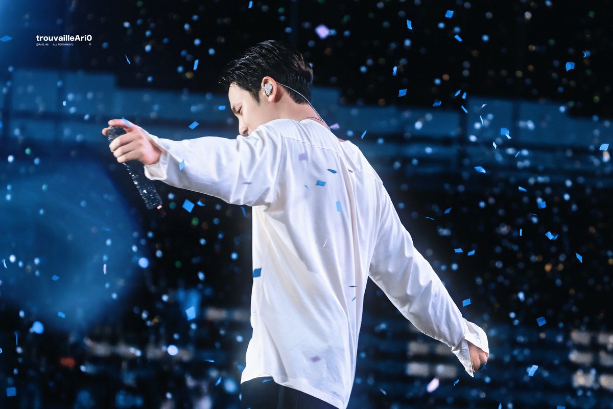 trouvailleAri0 tweet media