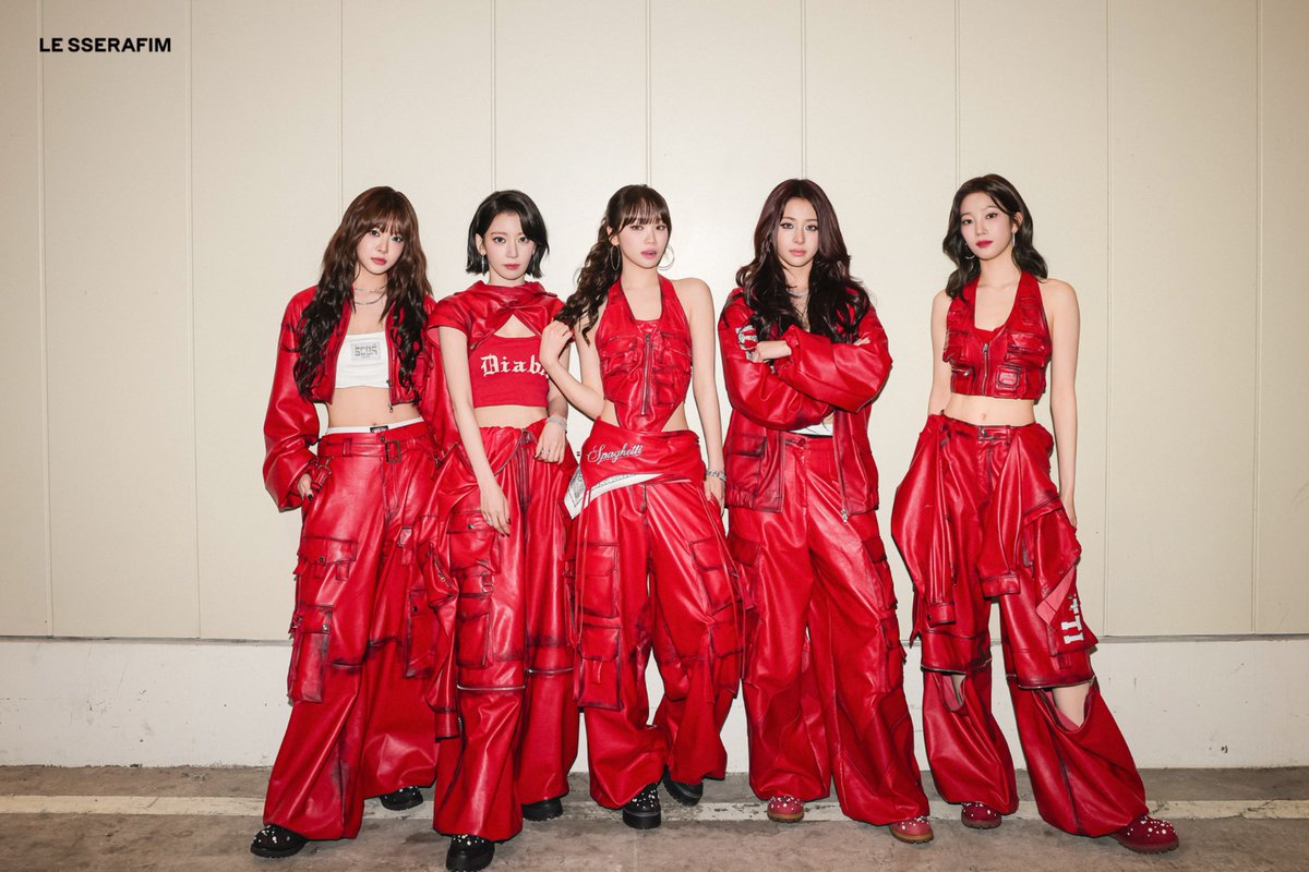 LESSERAFIM CHARTS tweet media