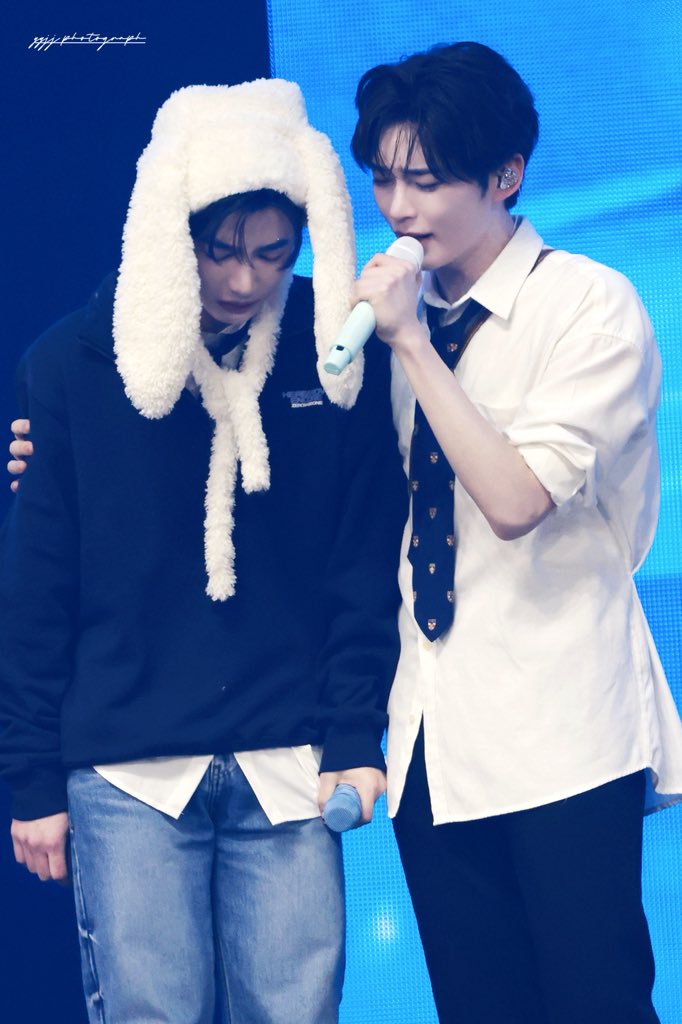 YYJJ🥤 tweet media
