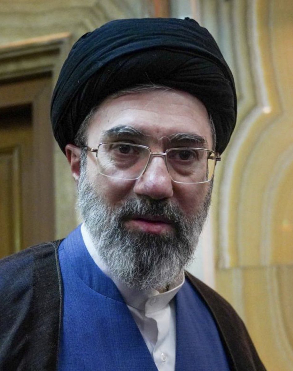 Oli London tweet media