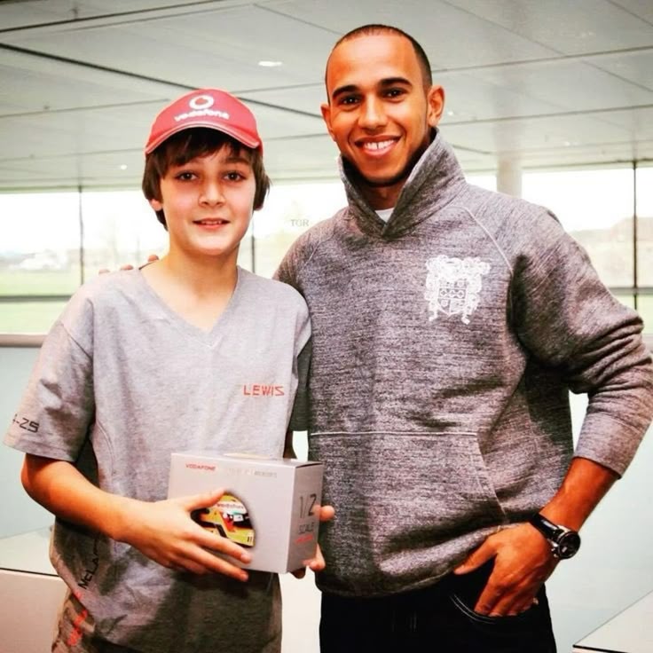 ゼイン tweet media