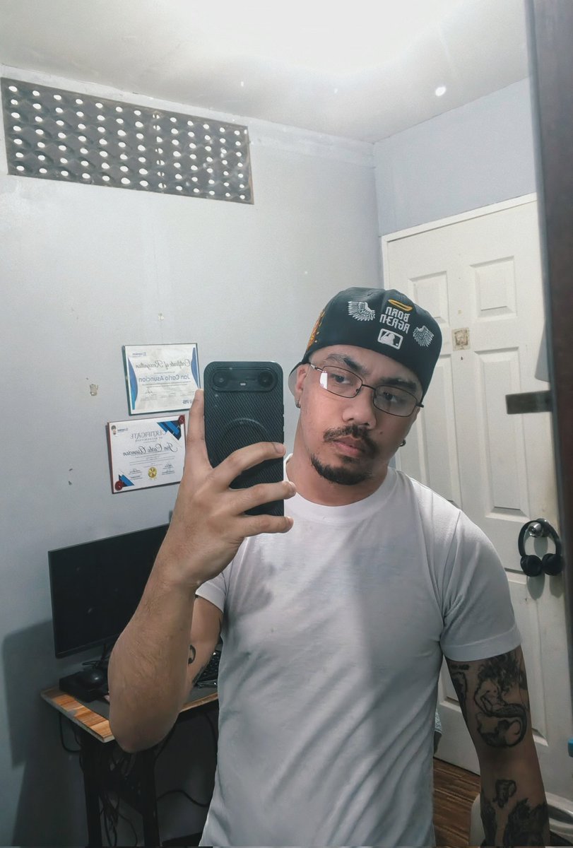 KnowingLito's tweet photo. Hi. 🤍 https://t.co/74YEsZeoWy