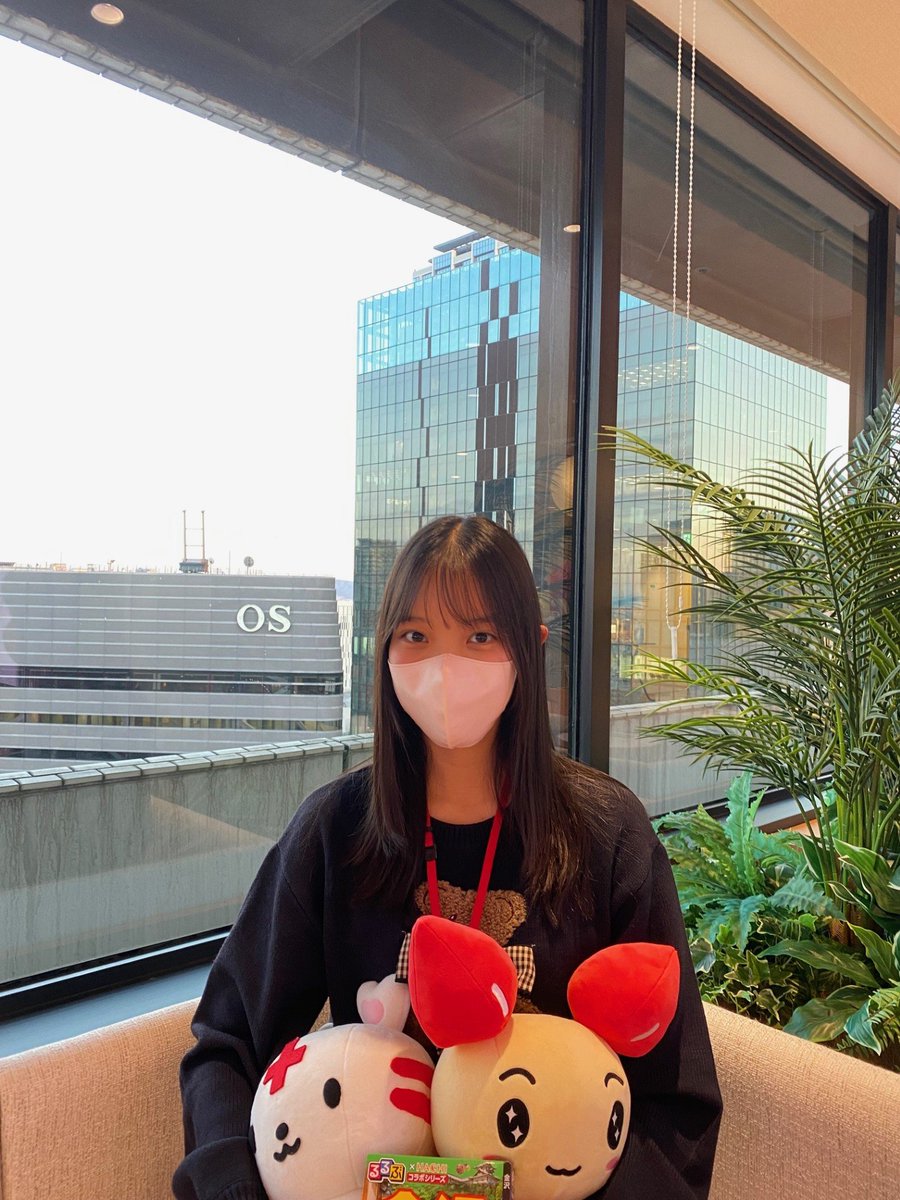 osaka_kenketsu's tweet photo. 【＃阪急グランドビル24献血ルーム】

🌸春休み献血キャンペーン🌸

本日初めて献血にご協力してくださった高校生✨

中学生の時に
学校で配られた冊子「愛のかたち献血」を見て、
「16歳になったら献血したい」と思ってくださったそうです❣
https://t.co/Vlr2ysq4L5

ご協力ありがとうございました😊 https://t.co/X68rcThfdK