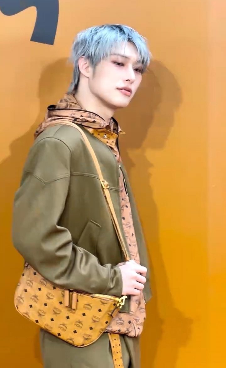 [📷] MINGI at the Grand Opening of the MCM EmQuartier Lifestyle Store

MINGI WITH MCM THAILAND
#MINGI #민기 #MCM #MCMTHxMINGI <a href="/ATEEZofficial/">ATEEZ(에이티즈)</a> <a href="/MCMtweets/">MCM</a>