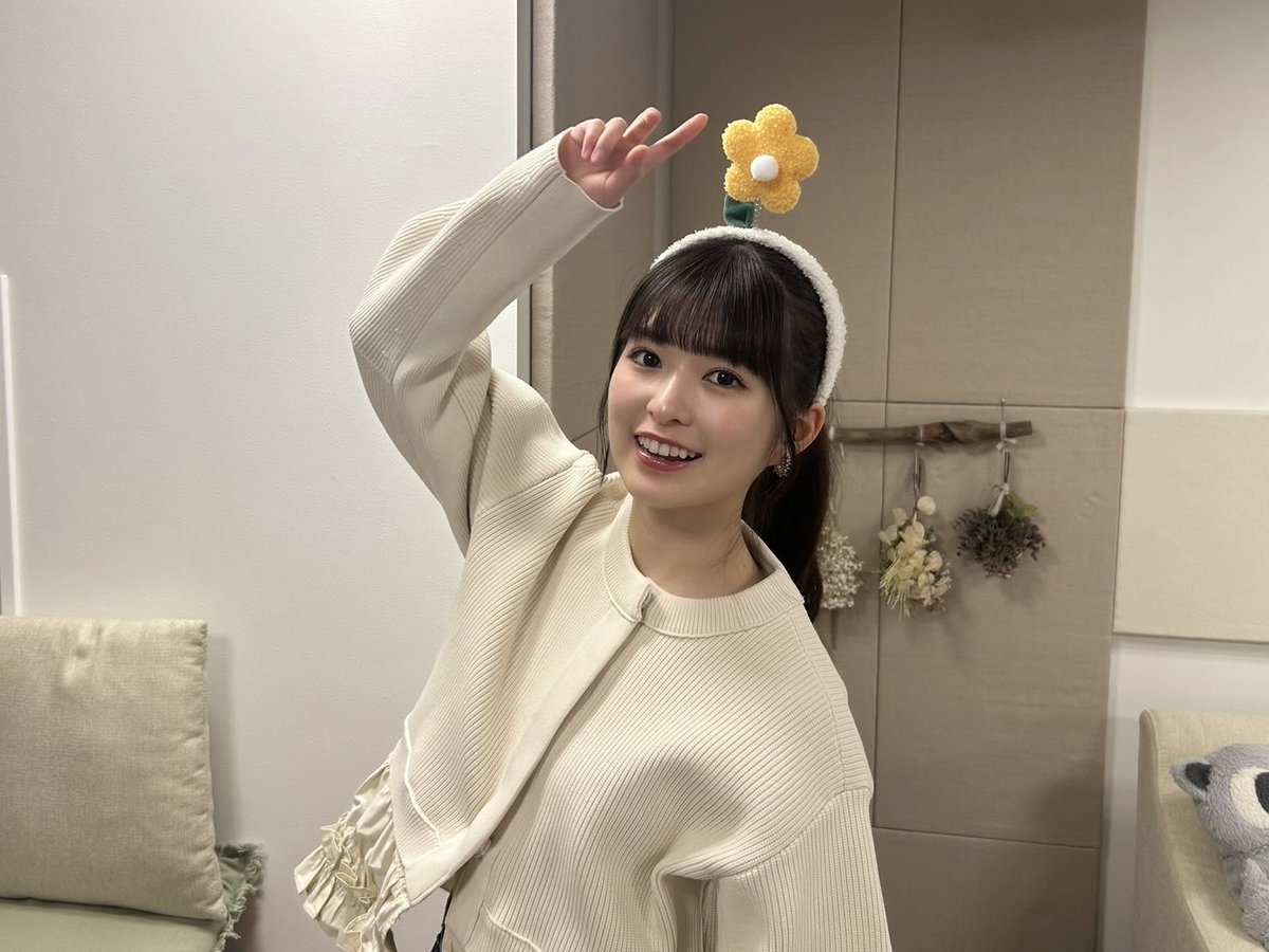 乃木坂46 tweet media