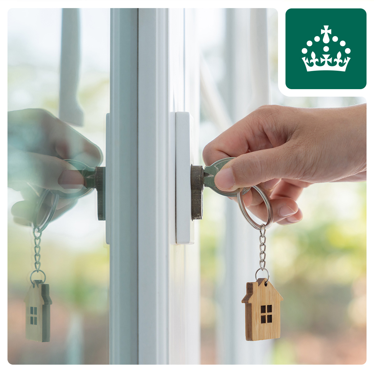 DVLAgovuk's tweet image. 🏠 Moved home? You must update your:

➡ driving licence
➡ vehicle log book (V5C)
➡ Direct Debit for vehicle tax 
➡ private number plate documents

gov.uk/tell-dvla-chan…

#NewHome #DVLADigital