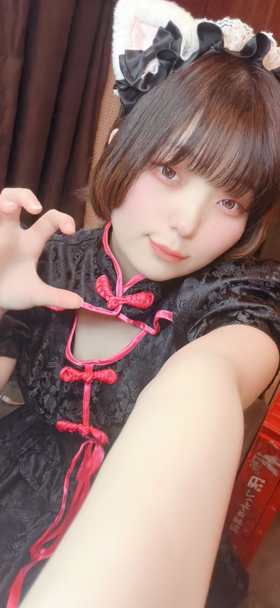 にーにゃお^•ω•^
今日はちはやちゃんとももねこ23時まで!!!元気に待ってるよー✨️
今日は盛れない日です😢
#コンカフェ #コンカフェ嬢 #アニソンバー #チャイナ #桃猫堂 #横浜 #関内 #桜木町 #馬車道