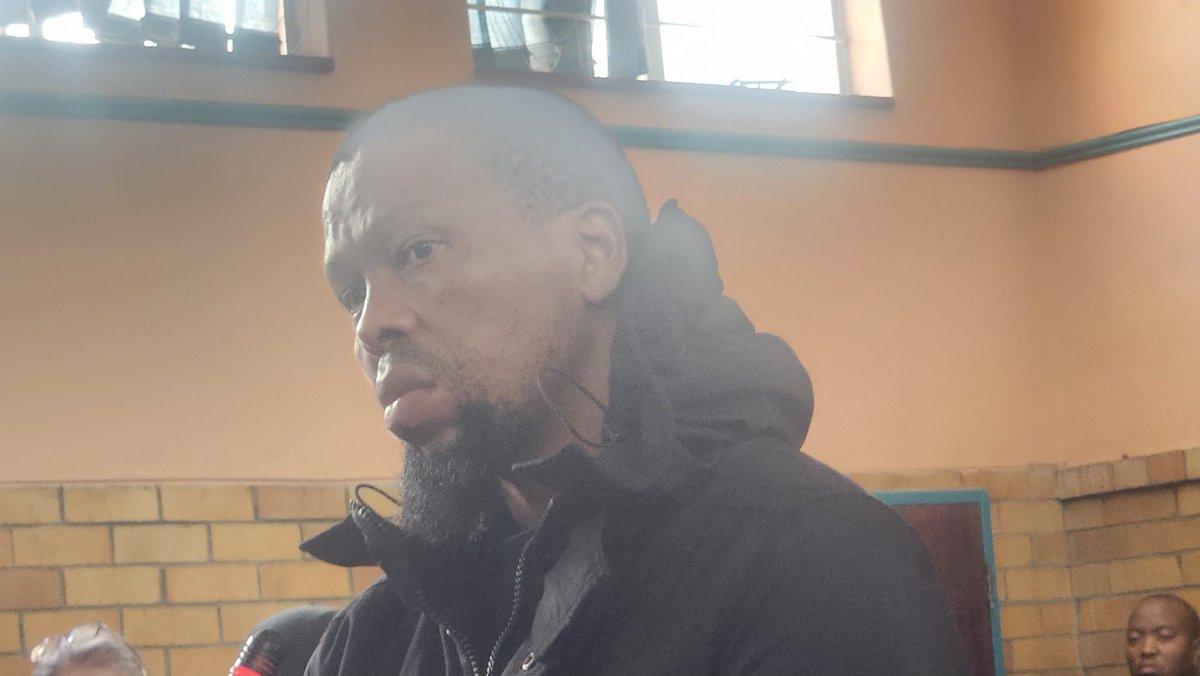 Chriseldalewis's tweet photo. #WitnessD
#MariusVanDerMerwe
41 year old Matipandile Sotheni was a marksman and former
Task force member. He resigned from SAPS in 2019 and went to work for a prominent businessman as a boyguard to that family in Houghton.
Police believe this hit was a side gig.
#sabcnews https://t.co/FTACXCDmer