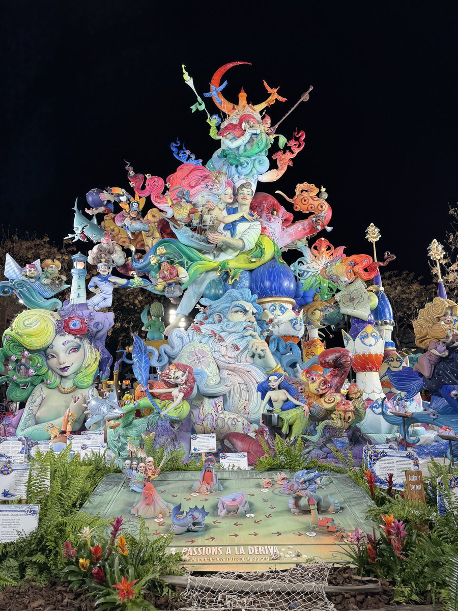 Obert el port de “Passions a la deriva”.
Amb puntualitat d’acabat impecable. <a href="/superhipermario/">Mario.🍄</a> i NJ obrin les portes d’esta proposta que no va a la deriva… sinó directa a fer-vos gaudir.

Color, detall, humor i espectacle per deixar-vos apassionar en cada racó.

Benvinguts a bord