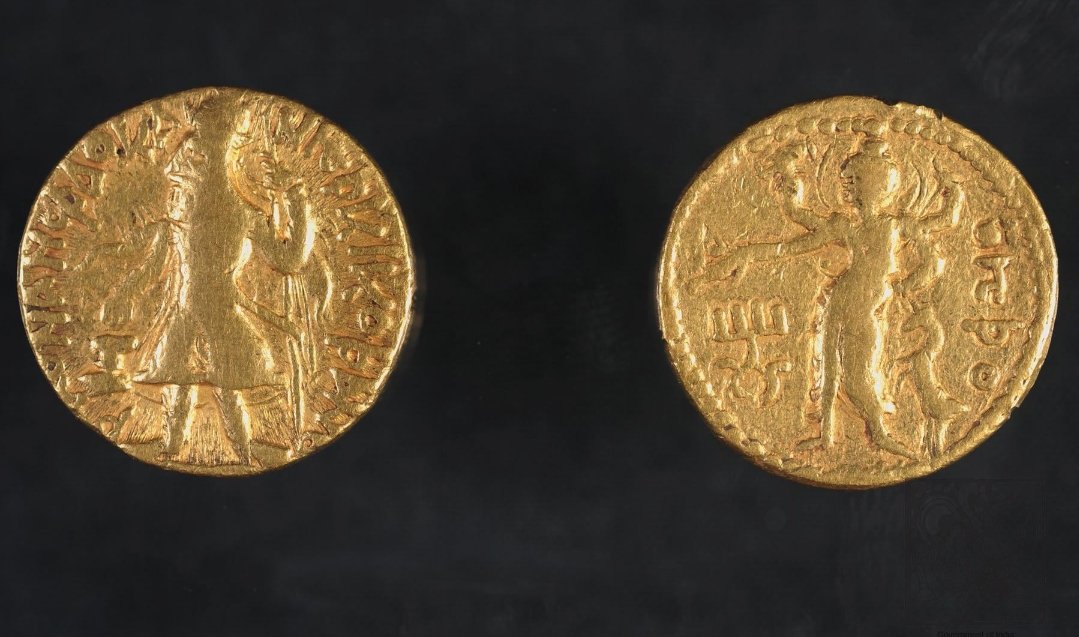 क्या सच में प्राचीन Persia (आज का Iran) में महादेव की पूजा होती थी?

आजकल इंटरनेट पर एक दावा बहुत तेजी से फैल रहा है कि प्राचीन Persia में भगवान महादेव की पूजा होती थी और वहाँ उनकी भाषा में भजन भी थे।

सच क्या है, इसे समझना जरूरी है।
इतिहास के अनुसार प्राचीन Persia का मुख्य धर्म