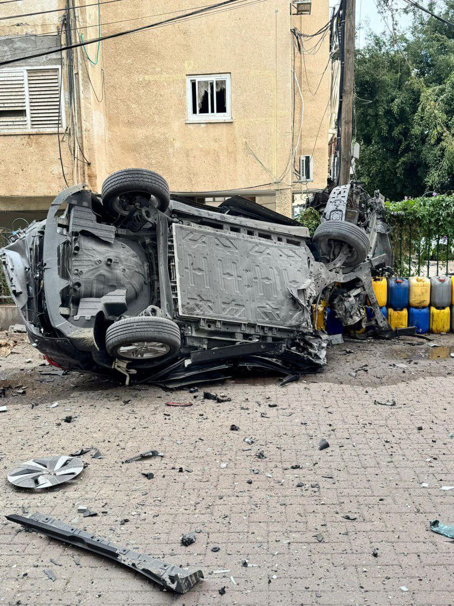 أول خبر | AwwwalKhabar tweet media