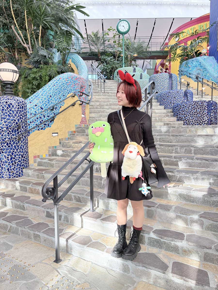 ジブリパーク新グッズ ヒンのポシェット ¥4400 魔女の谷ではなく大倉庫