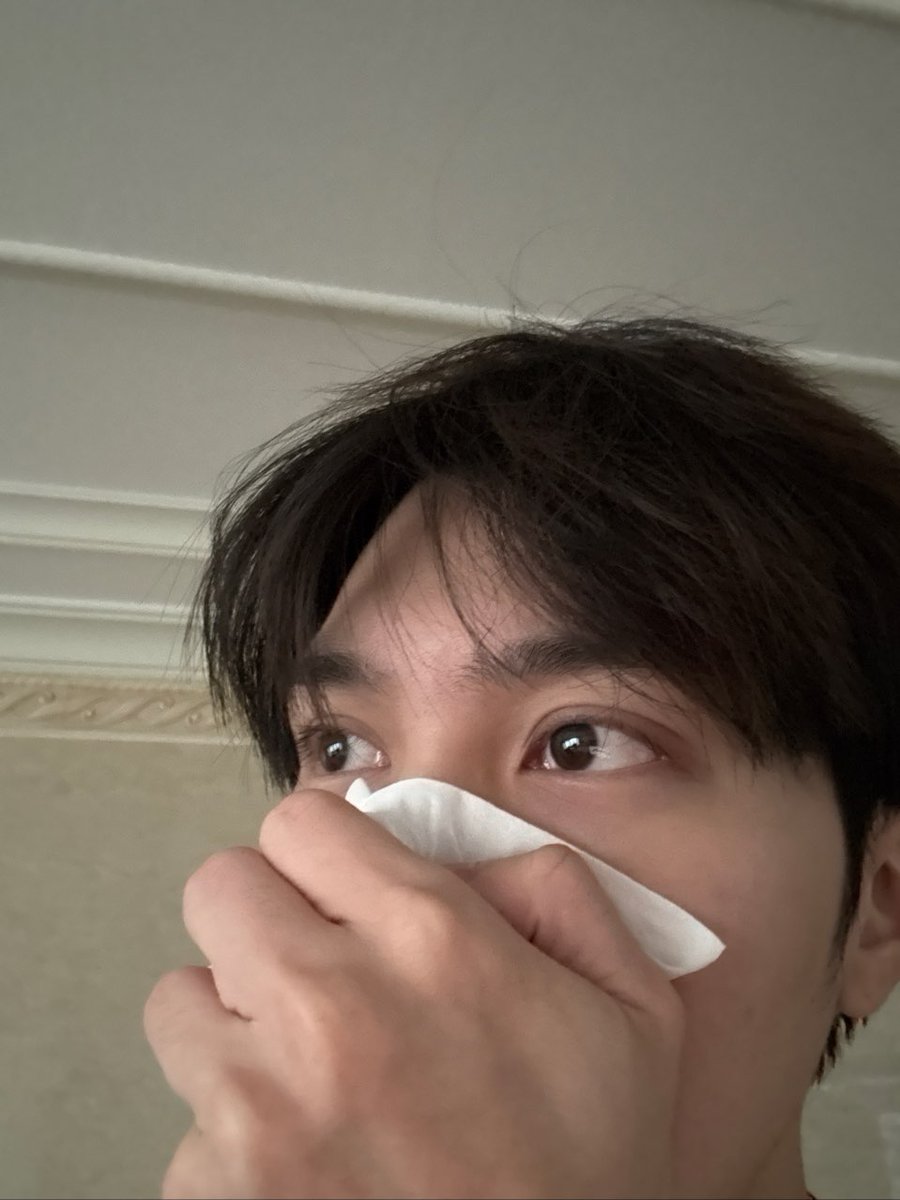 헨드리 얼굴 tweet media