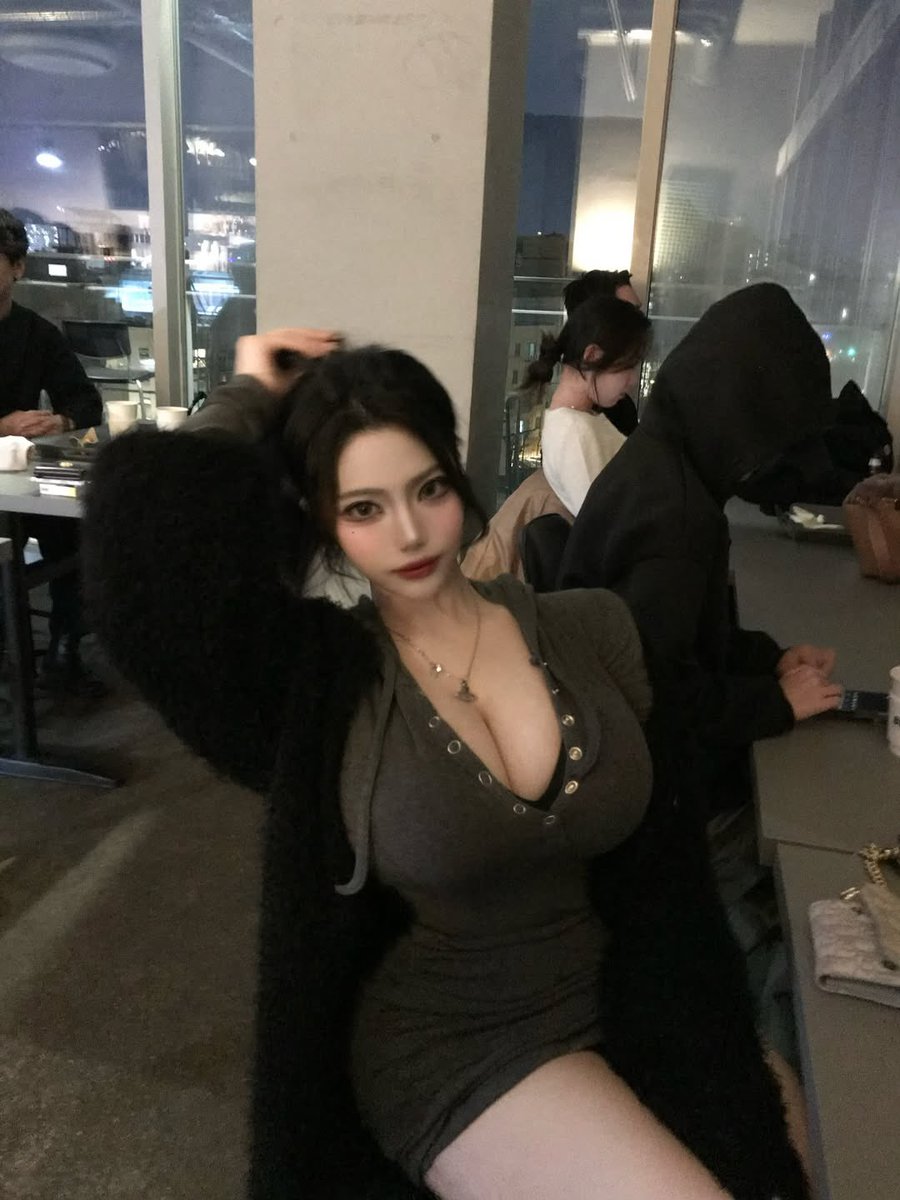 sona🐈‍⬛🩶 tweet media