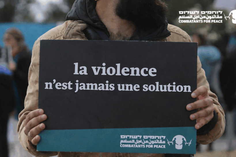 La violence n'est jamais une solution #Cisjordanie #CombattantsPourLaPaix #Désarmement #Iram #Israël #Nonviolence #Paix #Palestine pressenza.com/fr/2026/03/la-…