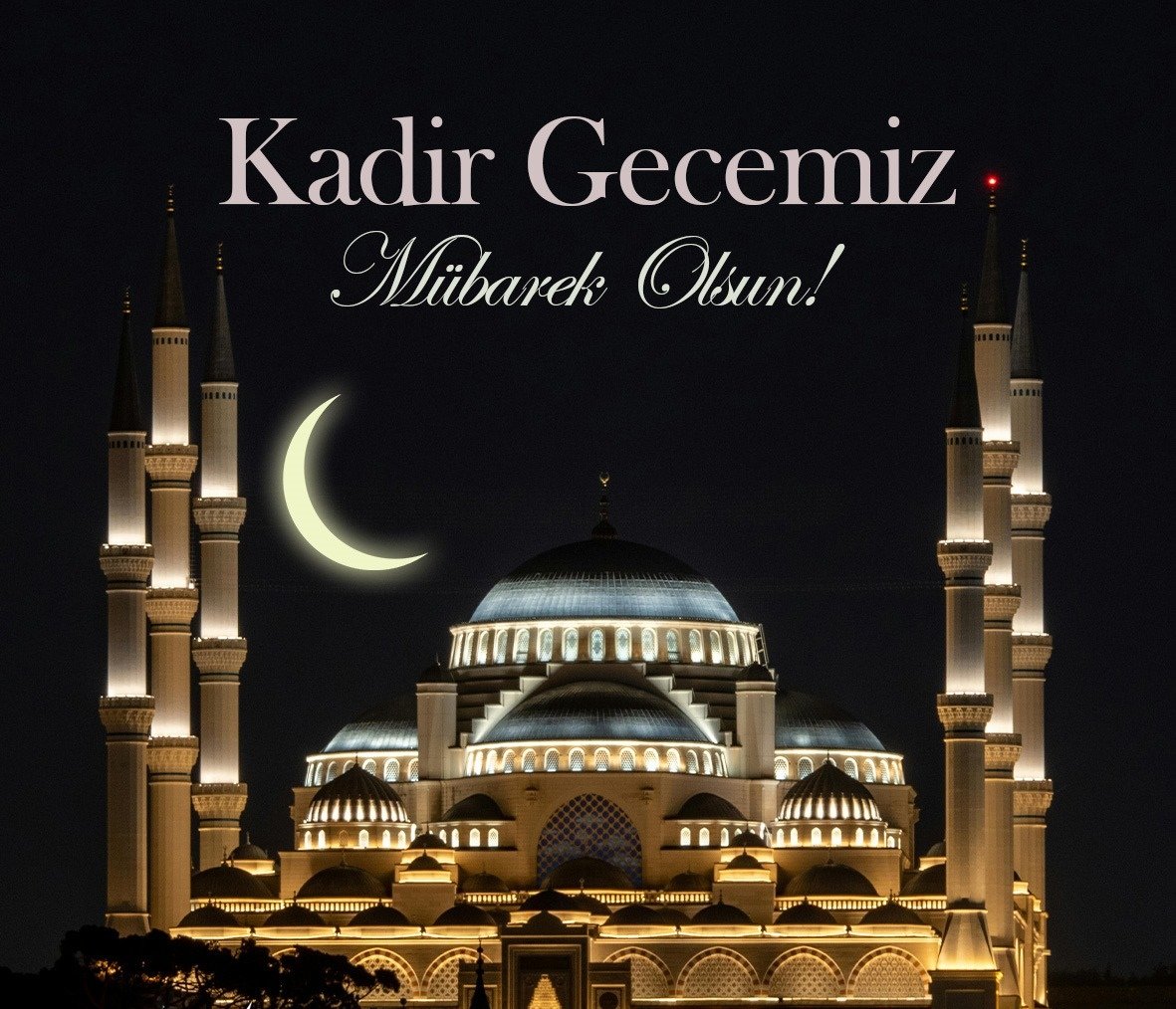 bilgin_levent's tweet photo. Bin aydan daha hayırlı olan mübarek Kadir Gecesi’nin; şehrimize, ülkemize ve tüm İslam âlemine huzur, bereket ve rahmet getirmesini diliyorum.
Rabbim ettiğimiz duaları, tuttuğumuz oruçları kabul eylesin.

Kadir Gecemiz mübarek olsun. 🌙 https://t.co/Nhmtxfot2R