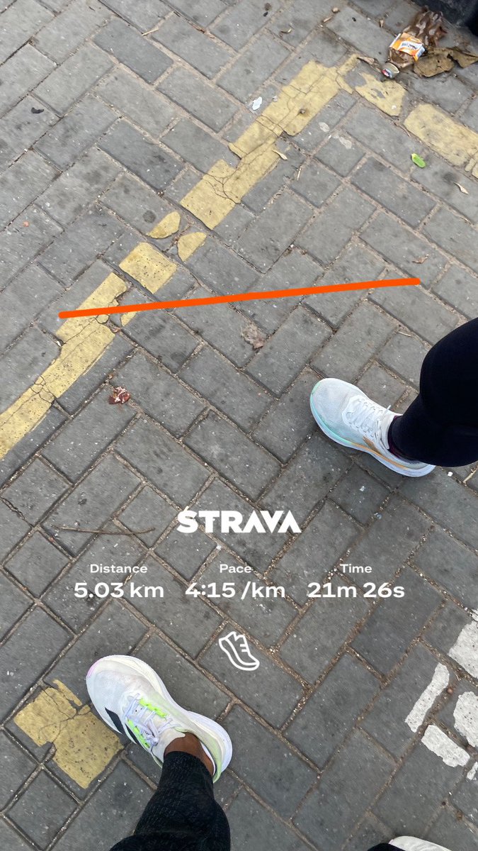 KingofKontent's tweet image. I wish we spent more time focusing on progress than perfect- ion. Here is my progressive run this morning. #Runners  did you get any run dont this morning. #RunwithObatk. #Run