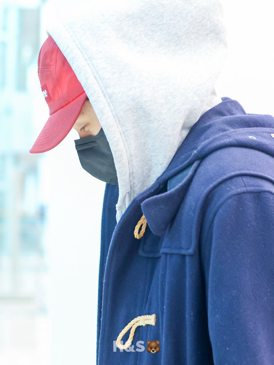 _hs0616's tweet photo. 260316 ICN 입국

#B1A4 #신우 #CNU https://t.co/87rZlwh8Ls