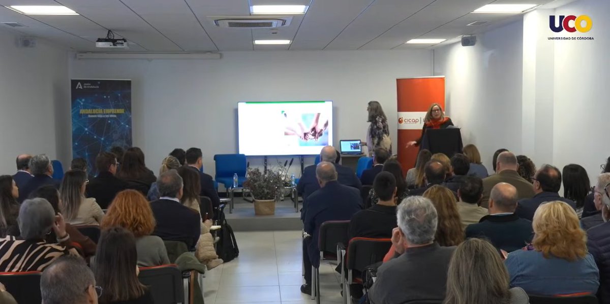 Andalucía Emprende tweet media