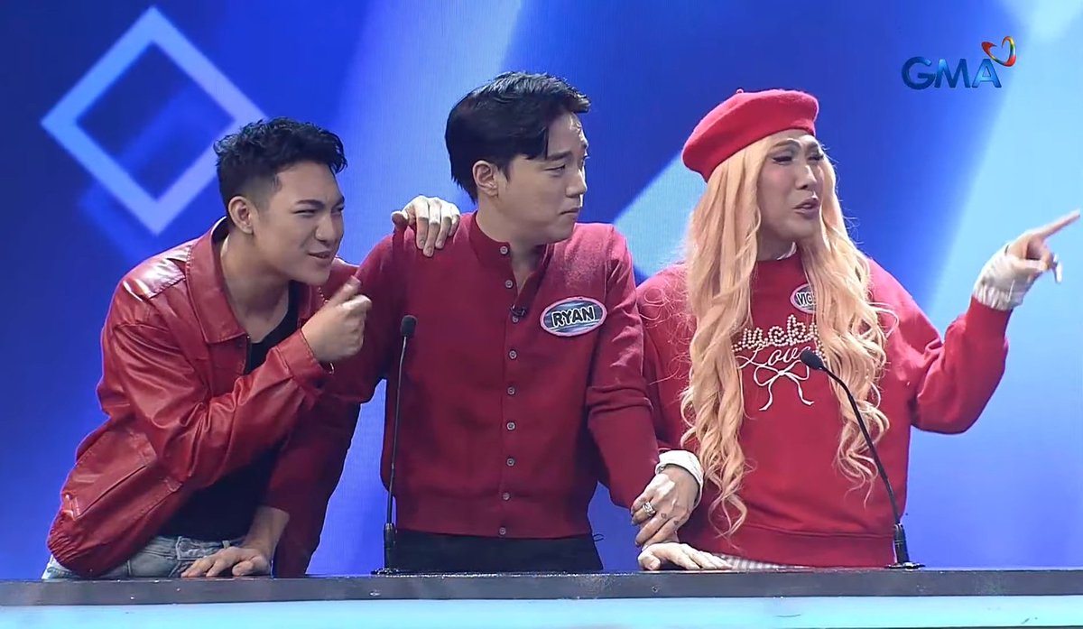 Darrenatics Official tweet media