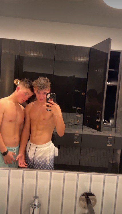 DannyExplorer tweet media